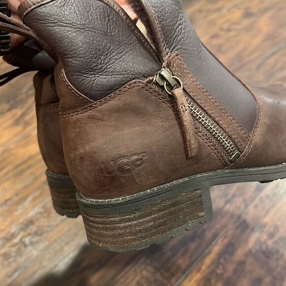 UGG LAVELLE BROWN BOOTS size 8 in EUC brown side zip - Picture 7 of 11